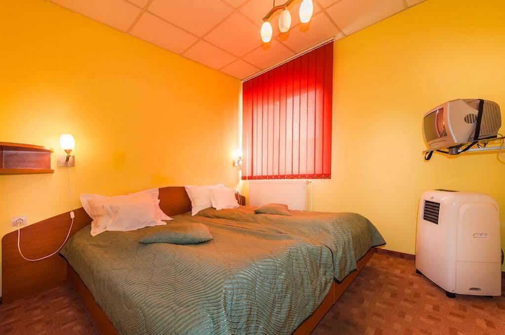 Aparthotel Segesvár Kültér fotó